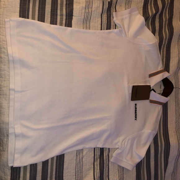 Burberry Johnston Polo - Picture 2 of 3